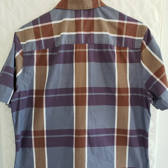 Perry Ellis Slim Fit Plaid Button Down Shirt - Picture 4 of 5